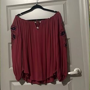 Abercrombie&Fitch off the shoulder blouse. XL